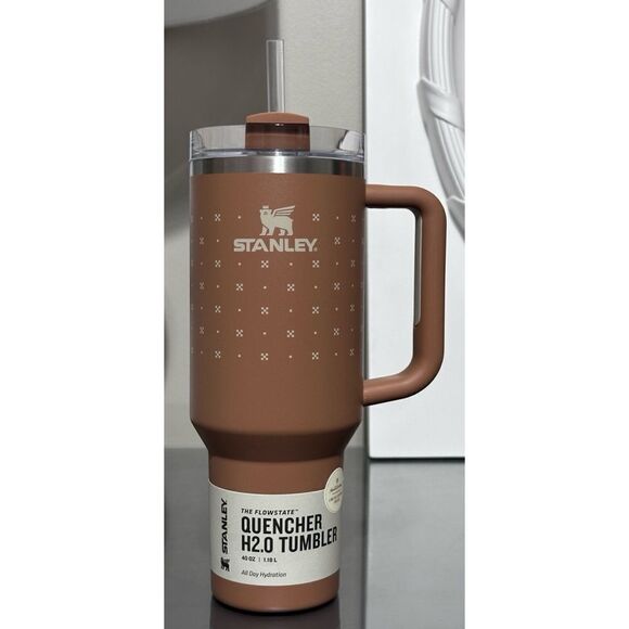 Stanley Quencher H2.0 FlowState 40oz Tumbler, DEEP CLAY ORANGE - Picture 1 of 4